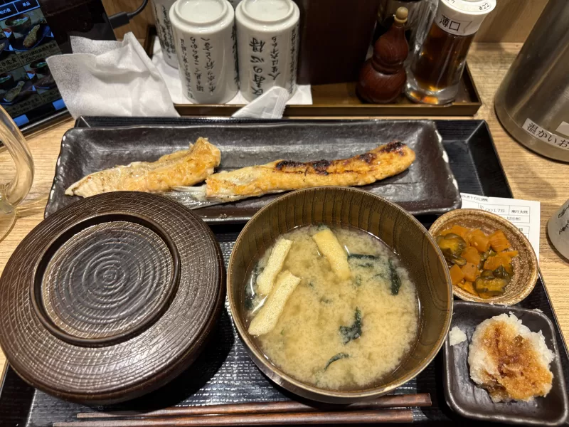 【定食】コスパ抜群！しんぱち食堂 西五反田店をレポート